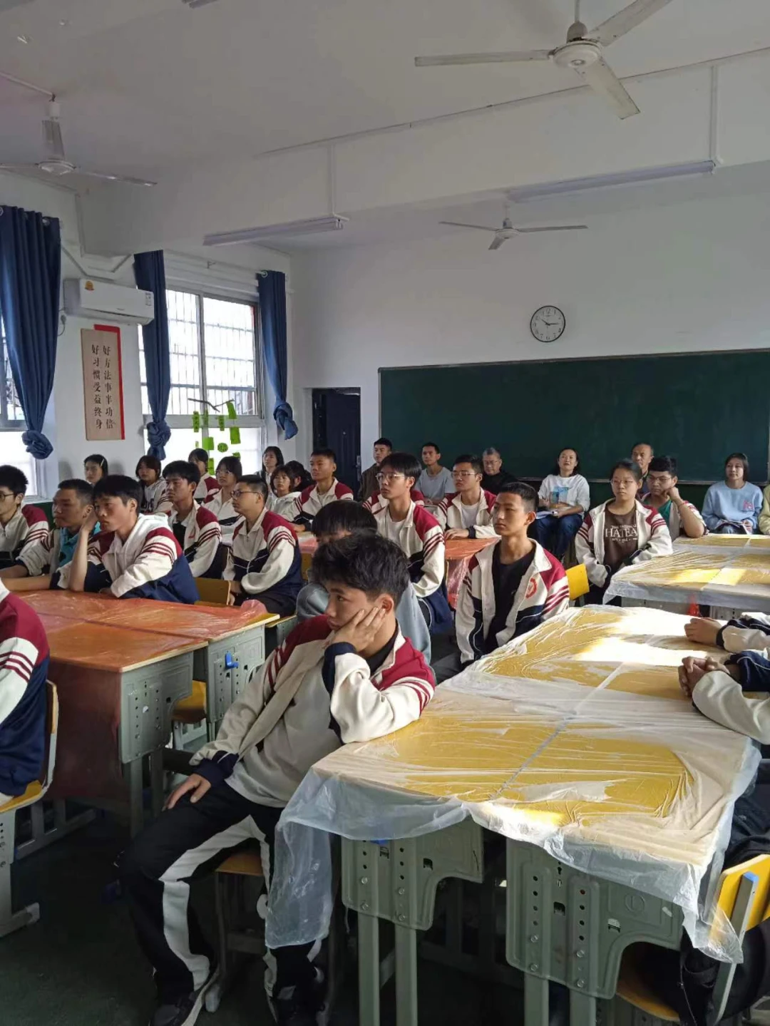 篮球模拟训练中的体能训练解决方案_2